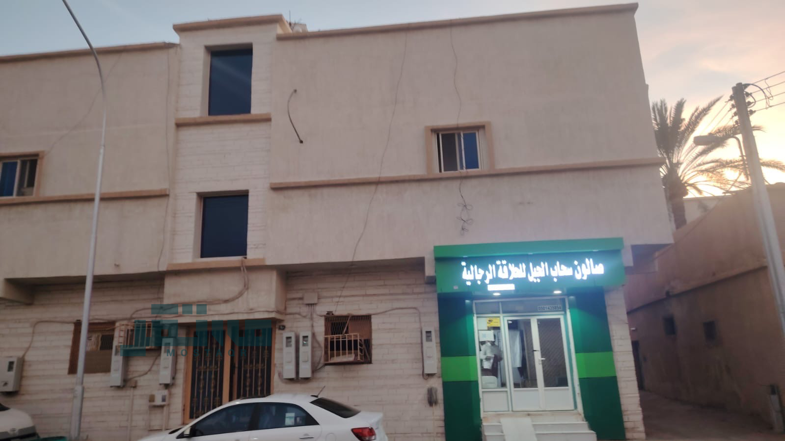 للبيع 4 شقق ومحلين على ثلاث شوارع  بحي البزيعي  في البزيعي