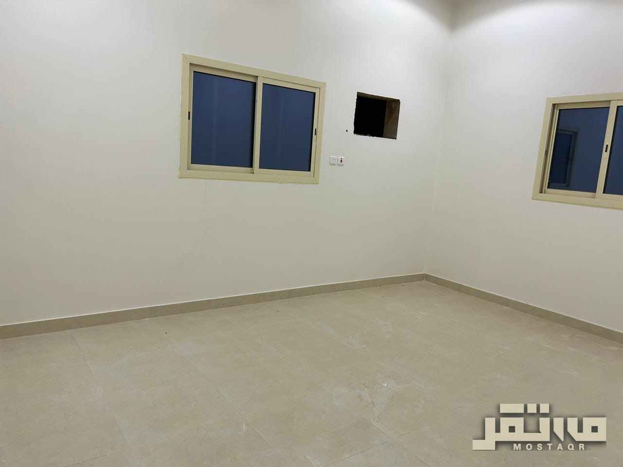 عمارة للبيع في حي الجبل حائل — صورة 3