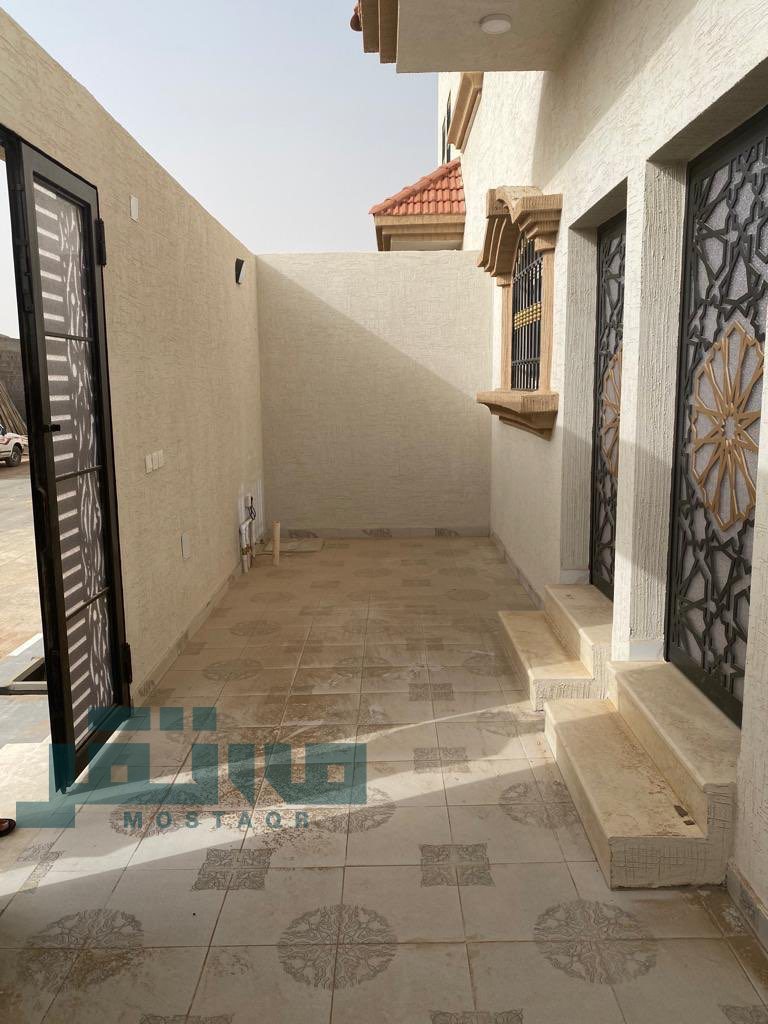 عمارة للبيع أو للاستثمار في حي المدائن حائل — صورة 5
