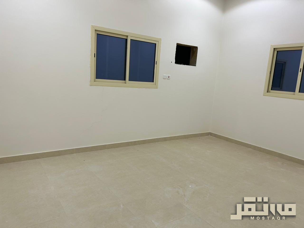عمارة للبيع في حي الجبل حائل — صورة 2