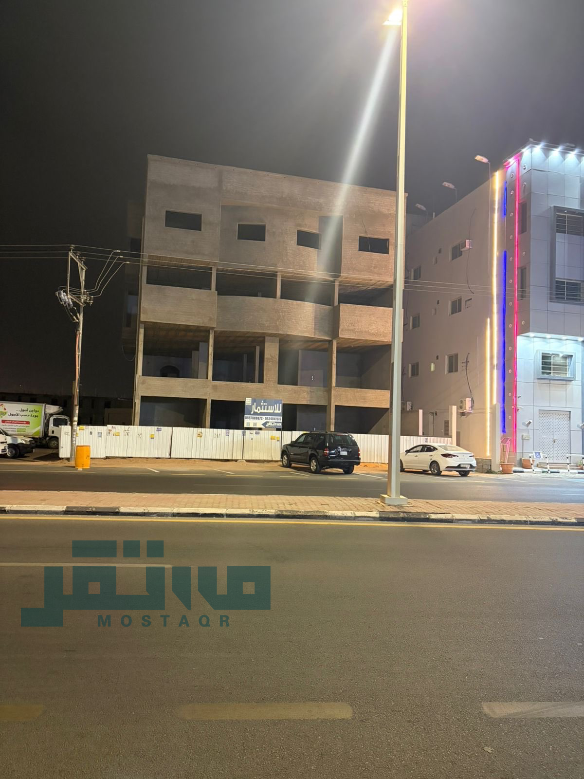 للاستثمار عمارة تجارية عظمه في حي الشفا بين دوار الشهدا ودوار الكشرية  في الشفا