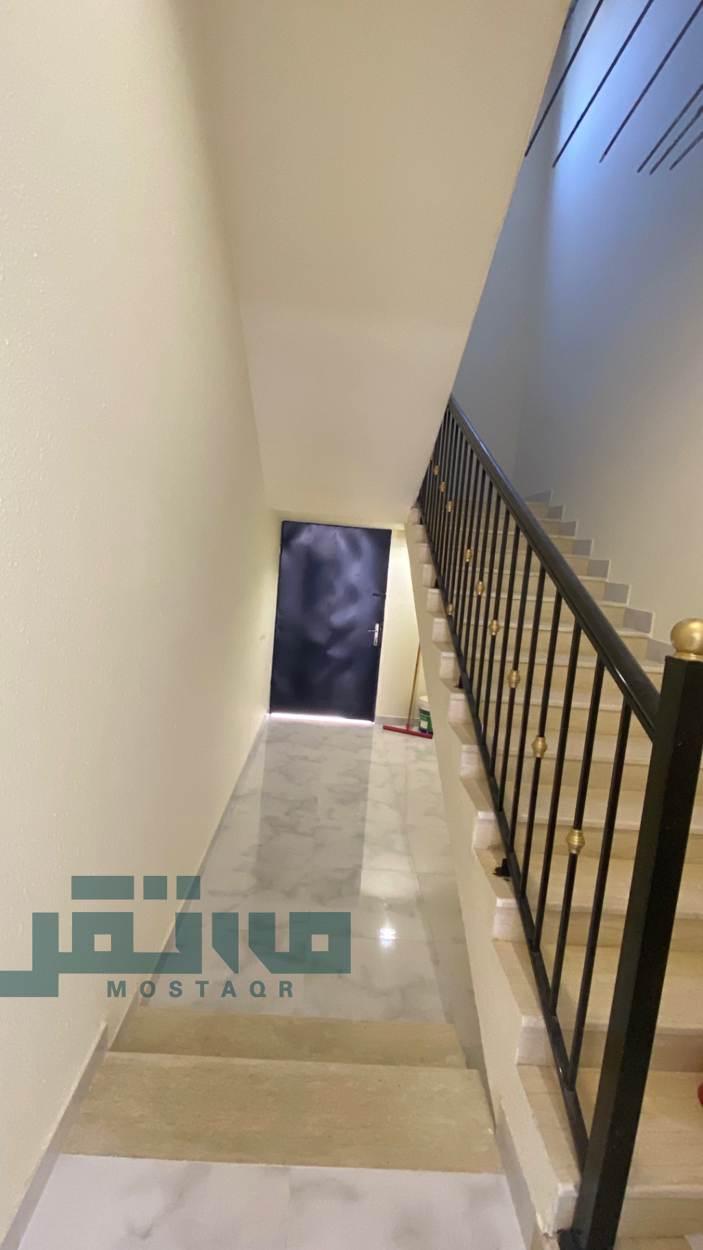 دور للبيع في حي قفار حائل — صورة 5